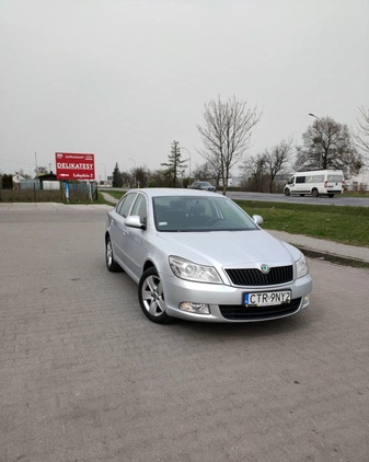 Skoda Octavia cena 17900 przebieg: 314000, rok produkcji 2010 z Toruń małe 79